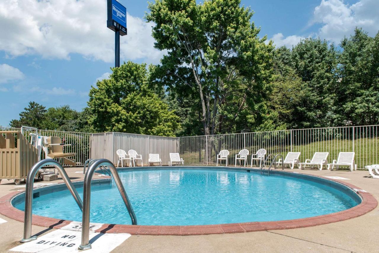 Rodeway Inn Sharonville Zewnętrze zdjęcie