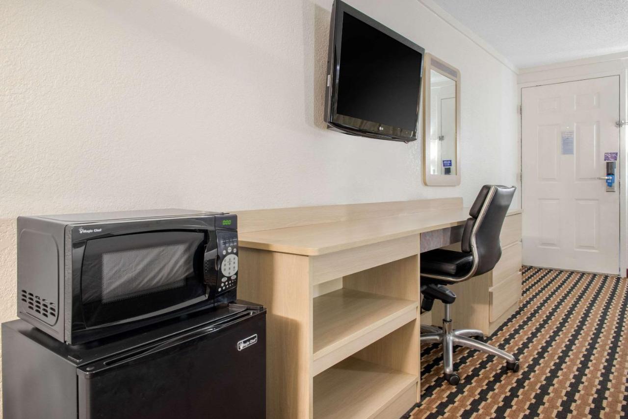Rodeway Inn Sharonville Zewnętrze zdjęcie